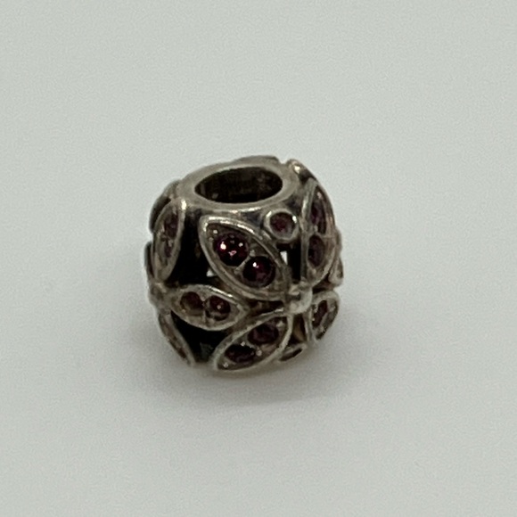 Chamilia 925 Sterling Silver Purple Swarovski Crystal Floral Charm Bead - Picture 3 of 4